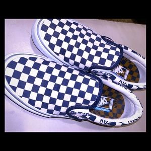 These are the vans / independent skate truck colab